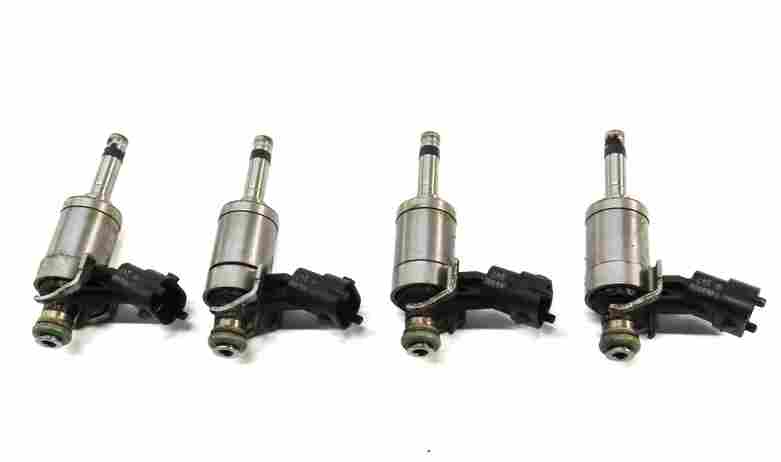 Thumbnail 2: 12-17 LR2 DISCOVERY SPORT RANGE ROVER EVOQUE (L538 L550) 2.0L FUEL INJECTOR SET4