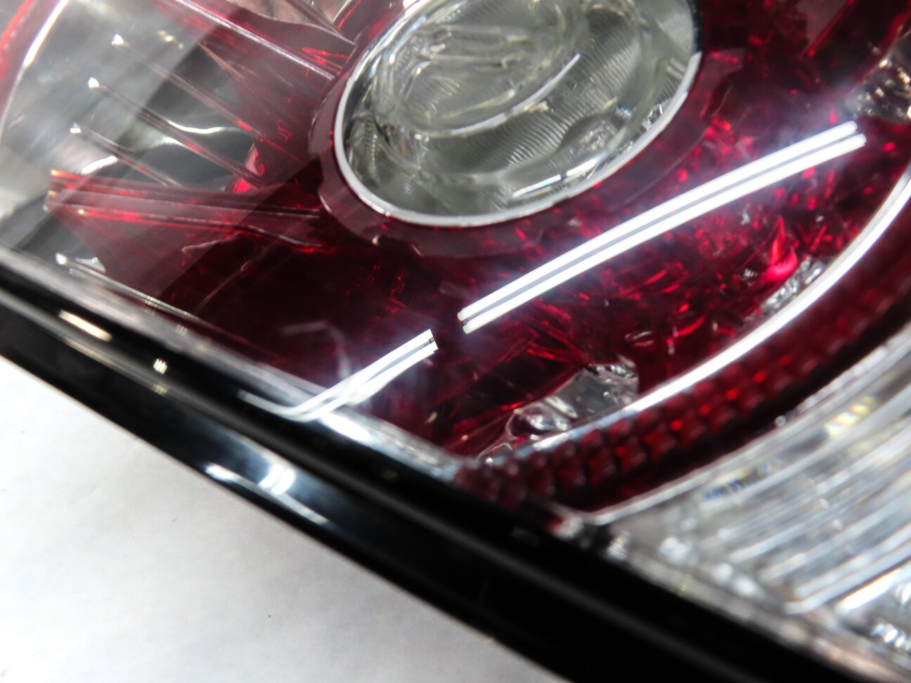 Thumbnail 6: 2012-2015 RANGE ROVER EVOQUE (L538) RIGHT PASSENGER TAILLIGHT BRAKE LIGHT LAMP