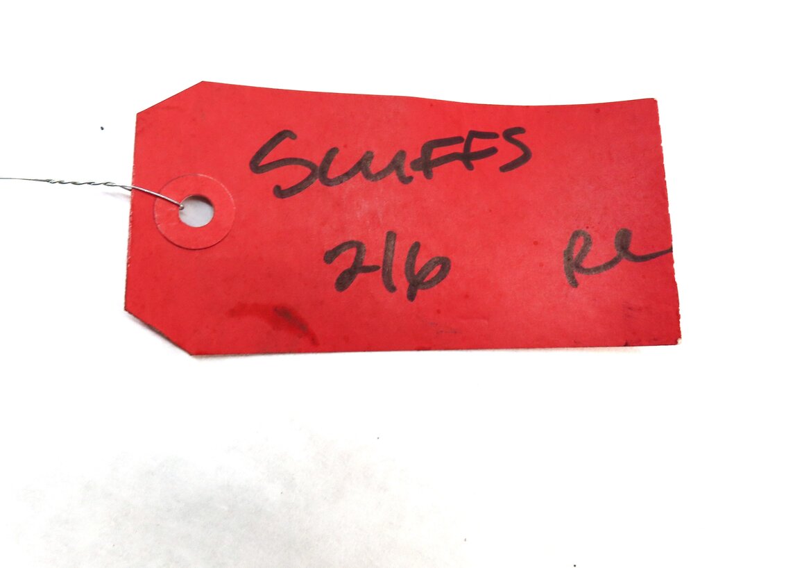 Thumbnail 8: 2013 RANGE ROVER EVOQUE (L538) FRONT LEFT DRIVER LOWER DOOR TRIM MOULDING BLACK