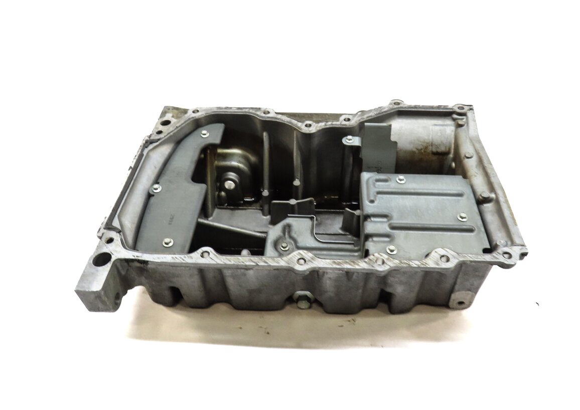 Thumbnail 4: 2012-2017 DISCOVERY SPORT LR2 RANGE ROVER EVOQUE (L538 L550) 2.0L ENGINE OIL PAN