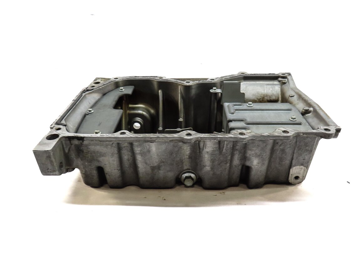 Thumbnail 5: 2012-2017 DISCOVERY SPORT LR2 RANGE ROVER EVOQUE (L538 L550) 2.0L ENGINE OIL PAN