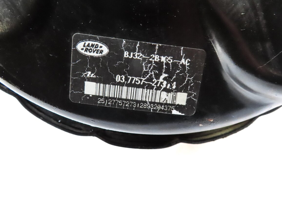 Thumbnail 6: 2012-2015 RANGE ROVER EVOQUE (L538) POWER BRAKE BOOSTER w/ MASTER CYLINDER