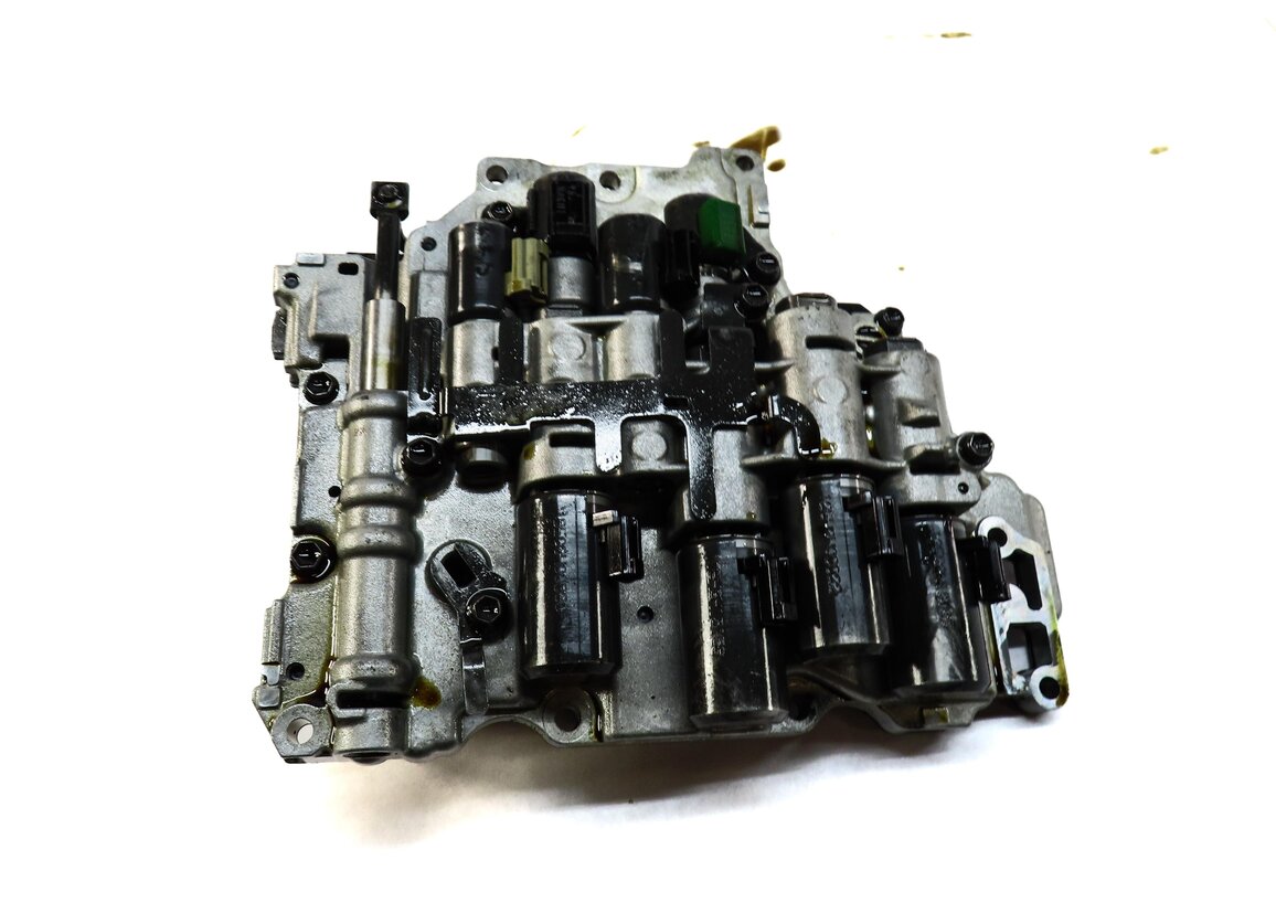 Thumbnail 5: 2012-2015 LAND ROVER LR2 RANGE ROVER EVOQUE (L538) AUTO TRANSMISSION VALVE BODY