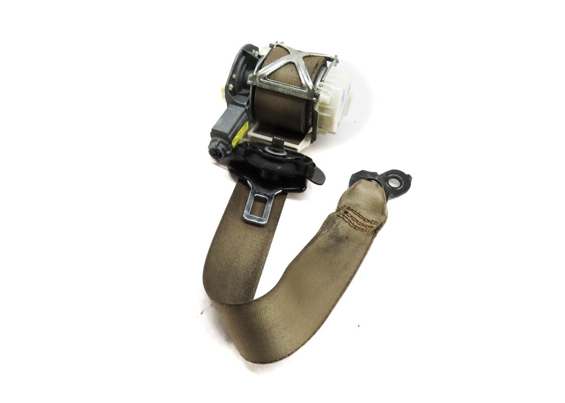 Thumbnail 4: 12-14 MERCEDES C-CLASS W204 SEDAN FRONT RIGHT PASSENGER SEATBELT RETRACTOR BEIGE