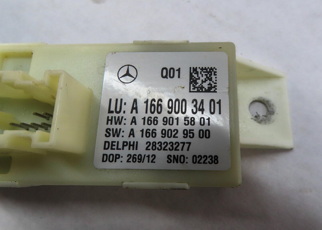 Thumbnail 4: 13-16 MERCEDES C300 C350 GL350 GL450 (X166) XENON HEADLIGHT RANGE CONTROL MODULE