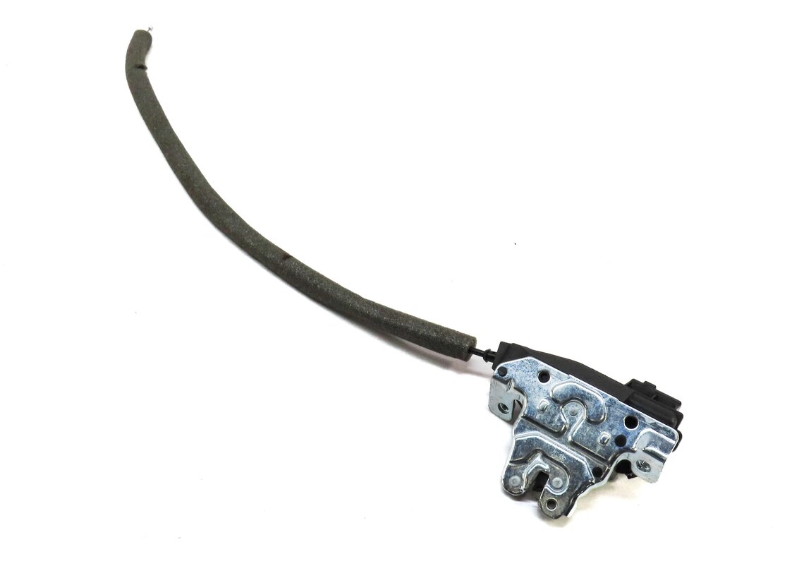 2013 MERCEDES C CLASS SEDAN (W204) REAR TRUNK LOCK LATCH ACTUATOR 2047500185