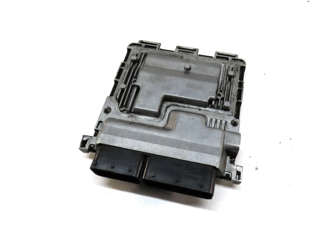 2012-2015 MERCEDES C250 SLK250 (R172 W204) 1.8L TURBO M271 ENGINE CONTROL MODULE