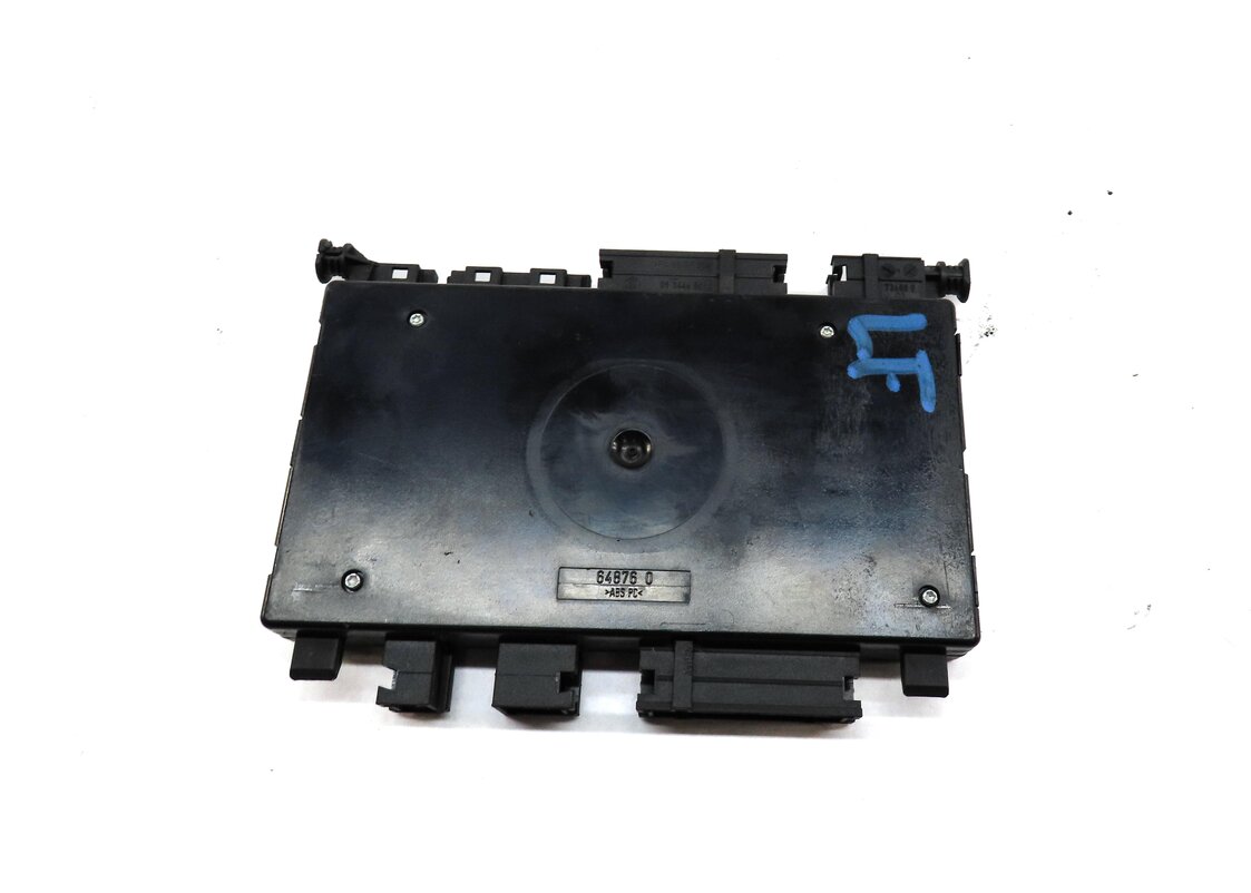 Thumbnail 3: 2013 MERCEDES C CLASS SEDAN (W204) FRONT LEFT DRIVER MEMORY SEAT CONTROL MODULE