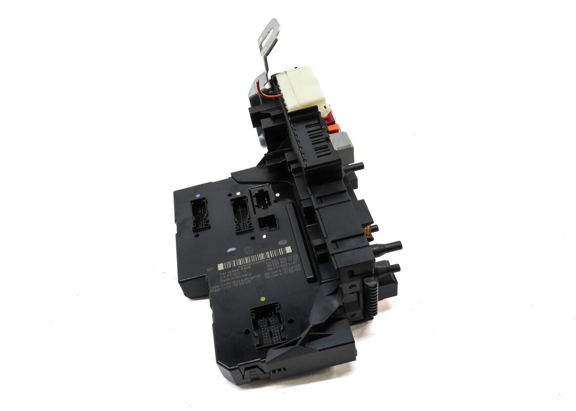 Thumbnail 3: 2011-2015 MERCEDES C-CLASS (W204) REAR SIGNAL ACQUISITION CONTROL MODULE SAM
