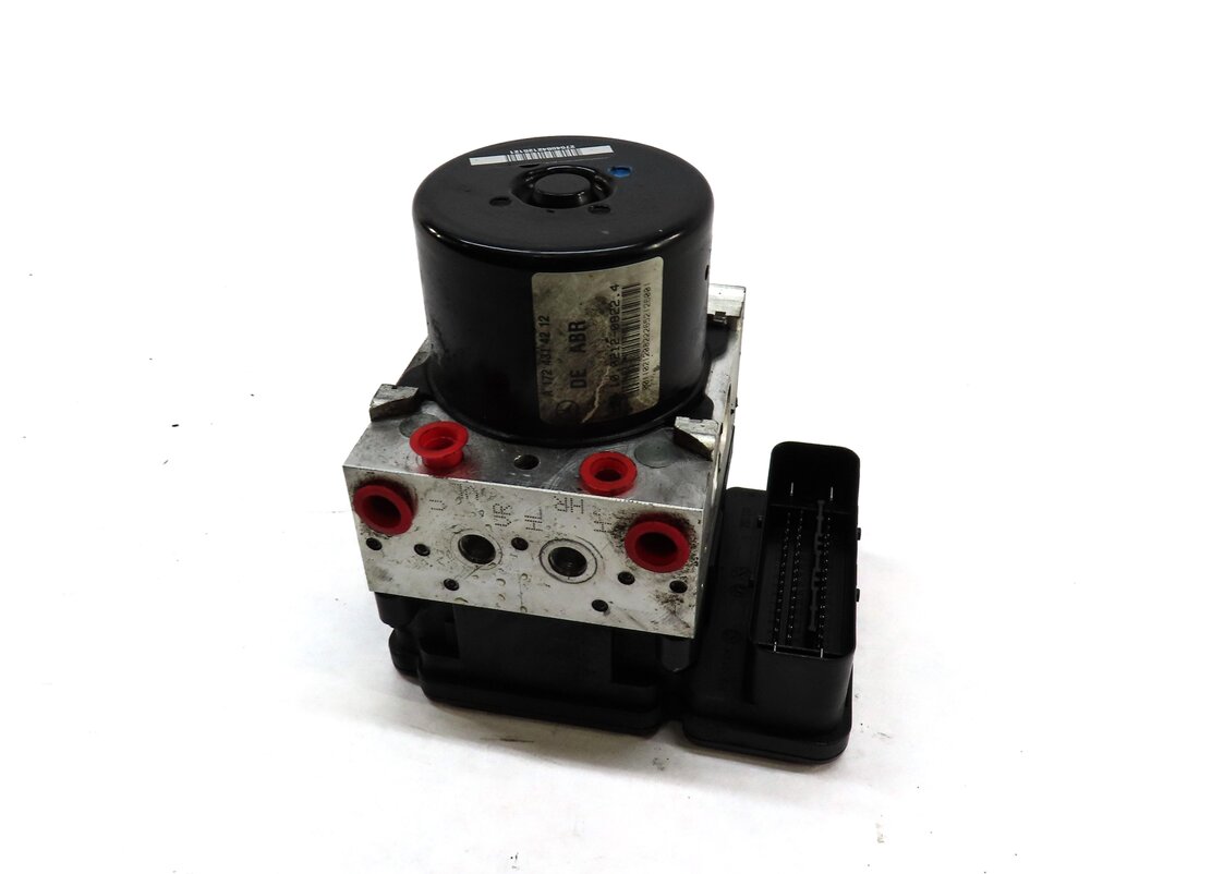 13-15 MERCEDES C250 C300 C350 GLK250 GLK350 (W204 X204) ABS ANTI LOCK BRAKE PUMP