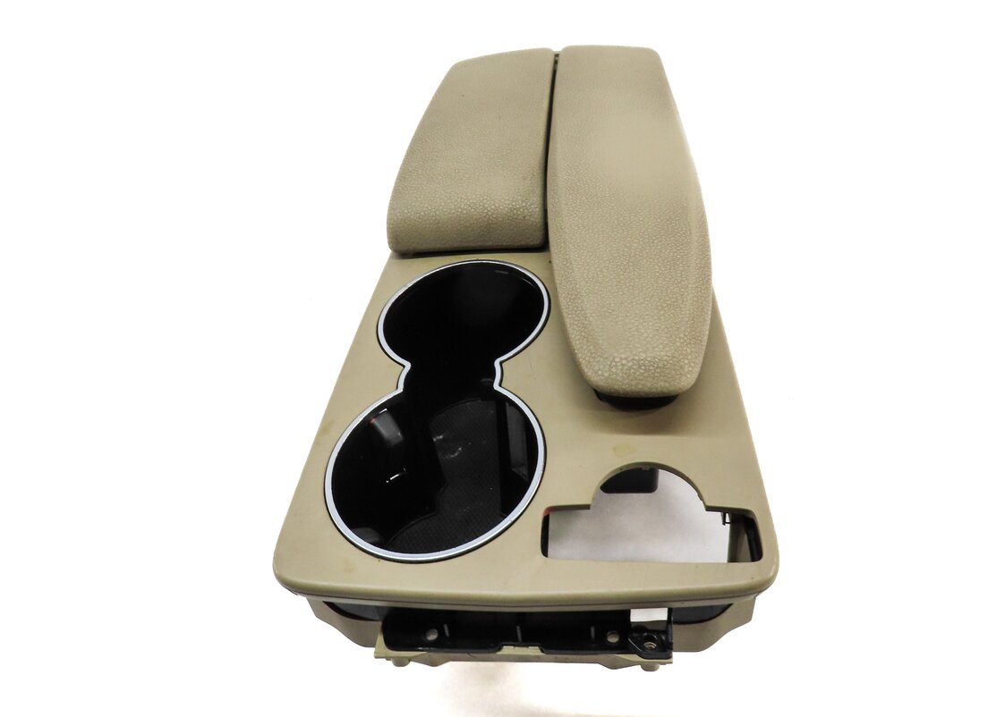Thumbnail 2: 08-14 MERCEDES C CLASS (W204) FRONT CENTER CONSOLE ARM REST CUP HOLDER (BEIGE)