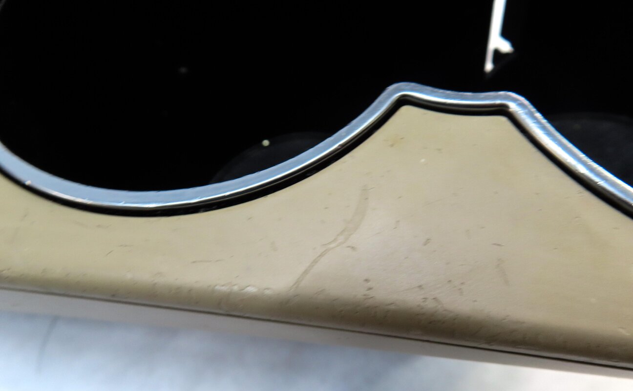 Thumbnail 8: 08-14 MERCEDES C CLASS (W204) FRONT CENTER CONSOLE ARM REST CUP HOLDER (BEIGE)