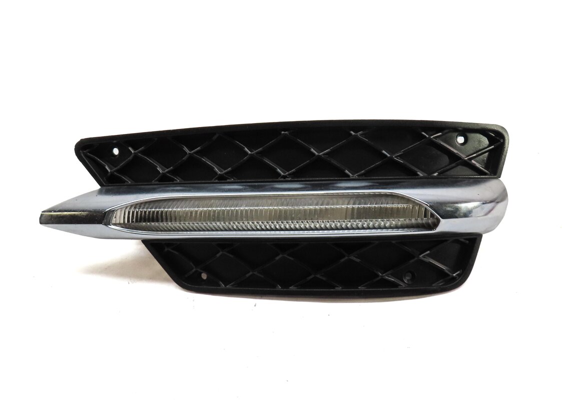 Thumbnail 2: 2012-2015 MERCEDES C250 C350 E350 E550 SLK250 SLK350 - LEFT LED FOGLIGHT LAMP