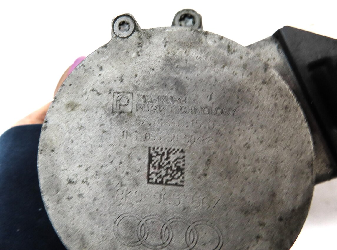 Thumbnail 5: 2012 AUDI A7 C7 4G8 3.0L SUPER CGXB ENGINE AUXILIARY ELECTRIC WATER COOLANT PUMP