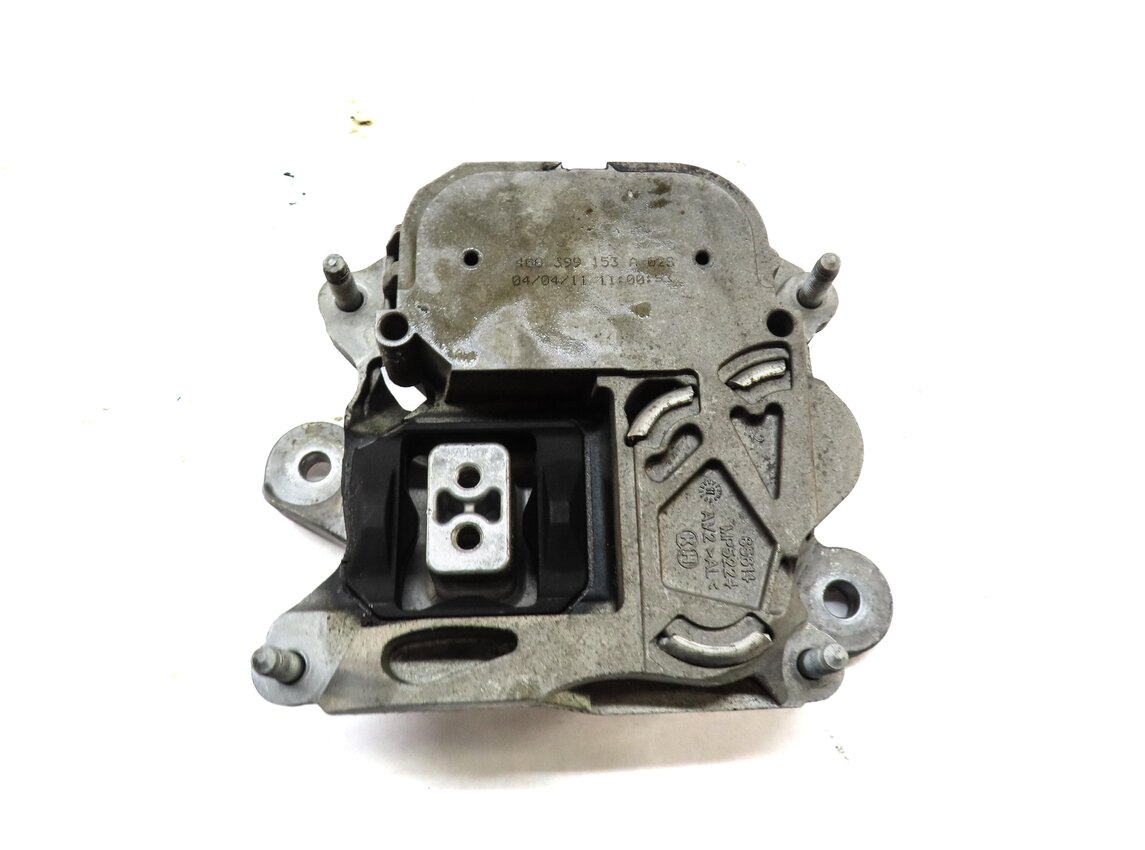 Thumbnail 5: 2012 AUDI A7 (C7 4G8) 3.0L SUPER CGXB ENGINE AUTO AWD TRANSMISSION MOUNT BRACKET