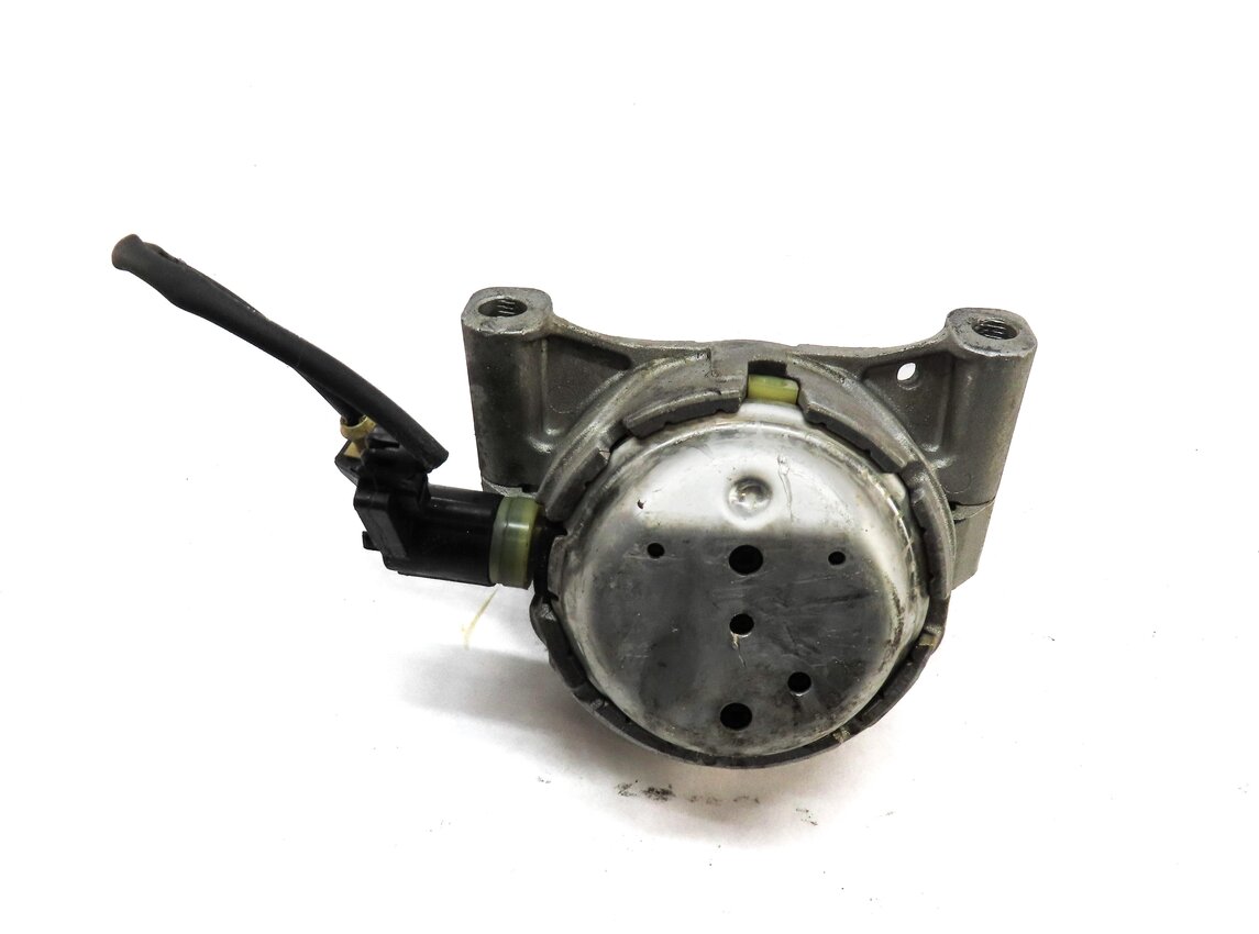 Thumbnail 2: 2012 AUDI A7 (C7 4G8) 3.0L SUPER CGXB ENGINE LEFT DRIVER SIDE MOTOR MOUNT