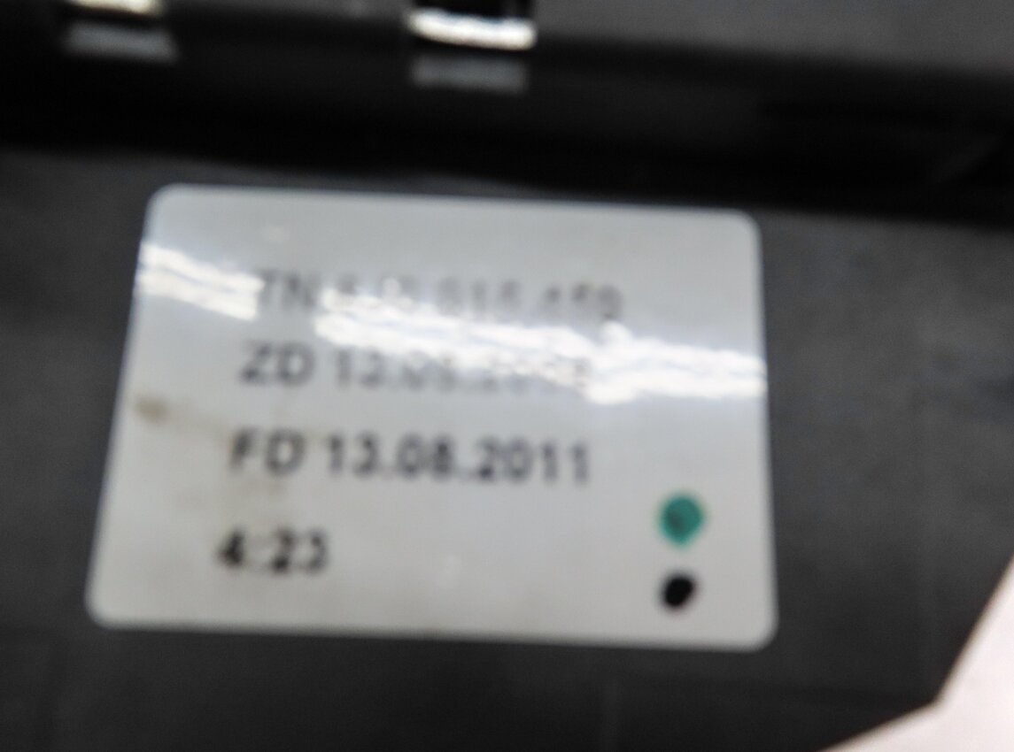 Thumbnail 4: 2012 AUDI A7 (C7 4G8) POSITIVE BATTERY TERMINAL OVERLOAD PROTECTION MODULE