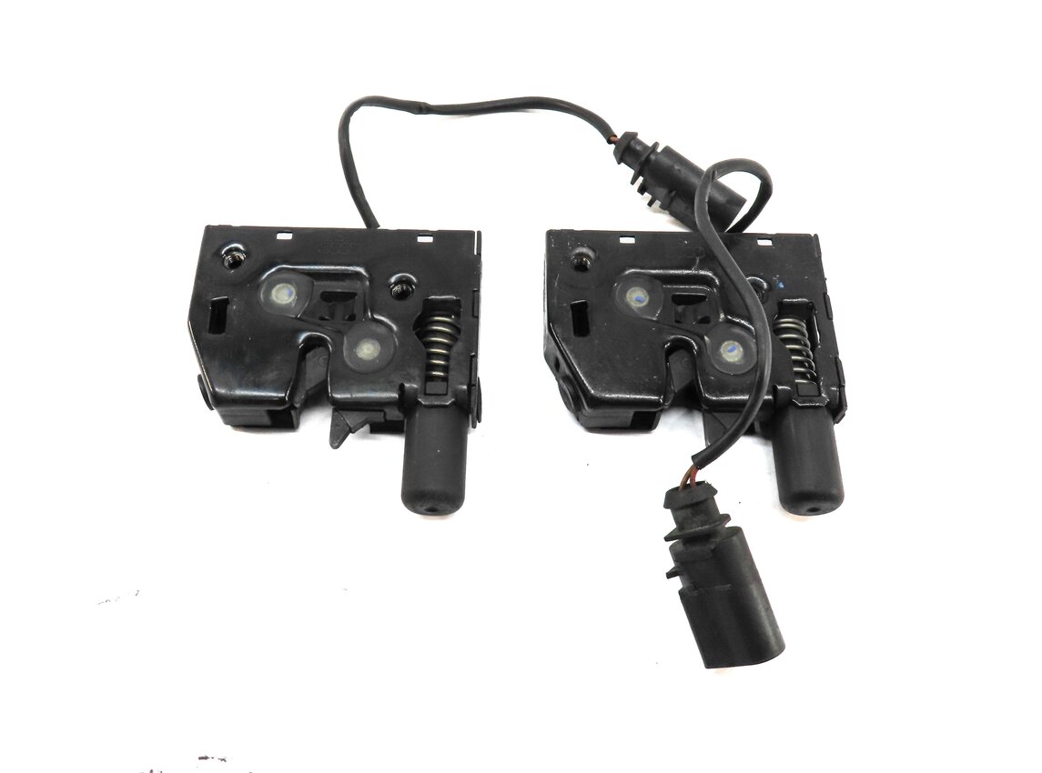 Thumbnail 3: 2012 AUDI A7 (C7 4G8) FRONT LEFT & RIGHT LOWER HOOD LOCK LATCH SET OF 2