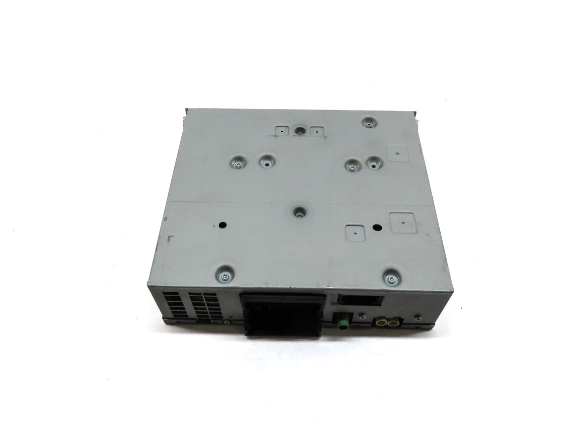 Thumbnail 2: 2012 AUDI A7 (C7 4G8) RADIO STEREO AM FM RECEIVER MODULE 4G0035082A