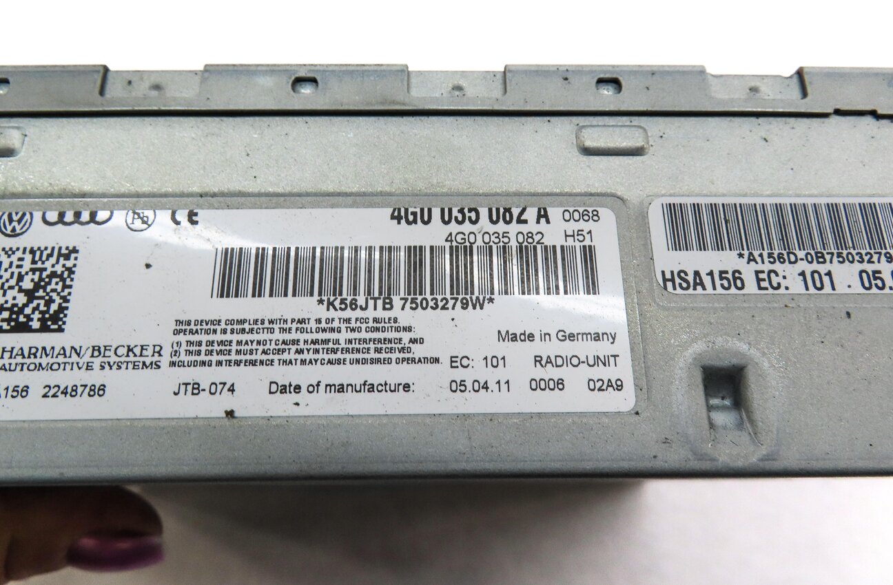 Thumbnail 4: 2012 AUDI A7 (C7 4G8) RADIO STEREO AM FM RECEIVER MODULE 4G0035082A