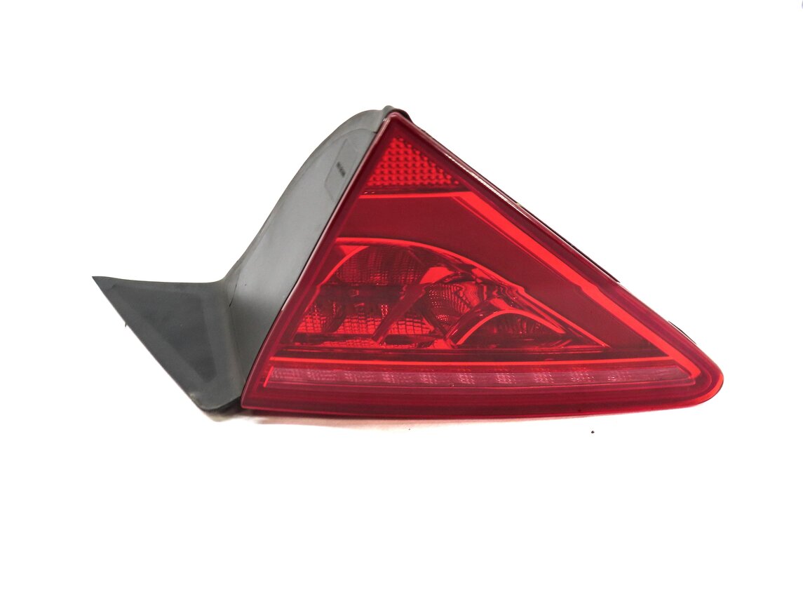 Thumbnail 3: 12-15 AUDI A7 S7 (C7 4G8) REAR RIGHT PASSENGER INNER TRUNK TAILLIGHT LIGHT LAMP