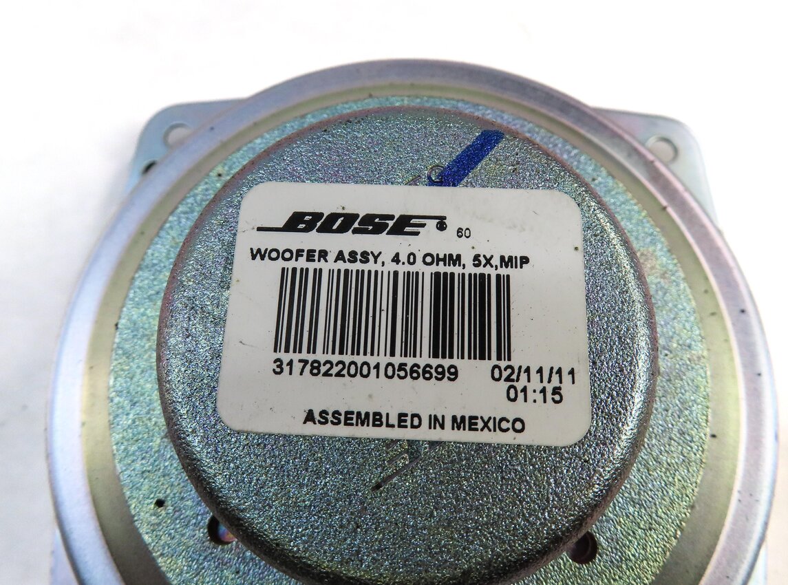 Thumbnail 5: 2012 AUDI A7 (C7 4G8) FRONT LEFT DRIVER DOOR BOSE SUBWOOFER SUB WOOFER SPEAKER