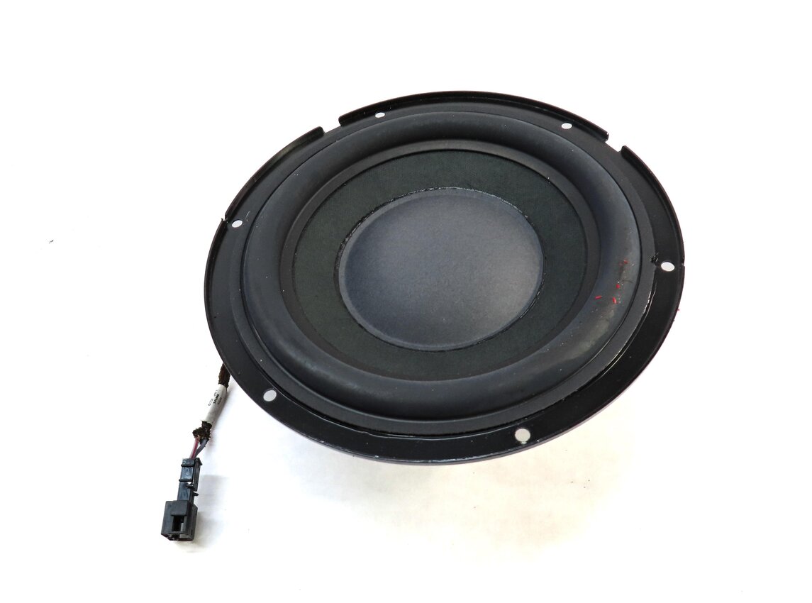 Thumbnail 2: 2012 AUDI A7 (C7 4G8) REAR TRUNK BOSE SUBWOOFER SUB WOOFER SPEAKER