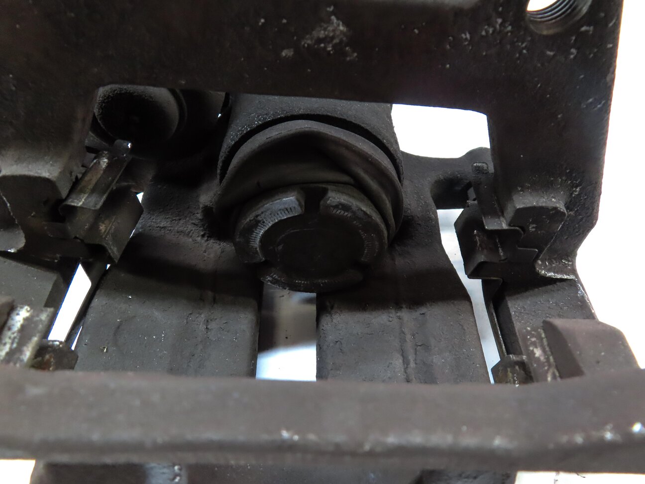 Thumbnail 6: 2012-2017 AUDI A6 A7 (C7) LEFT DRIVER REAR DISC BRAKE CALIPER (330mm ROTOR)