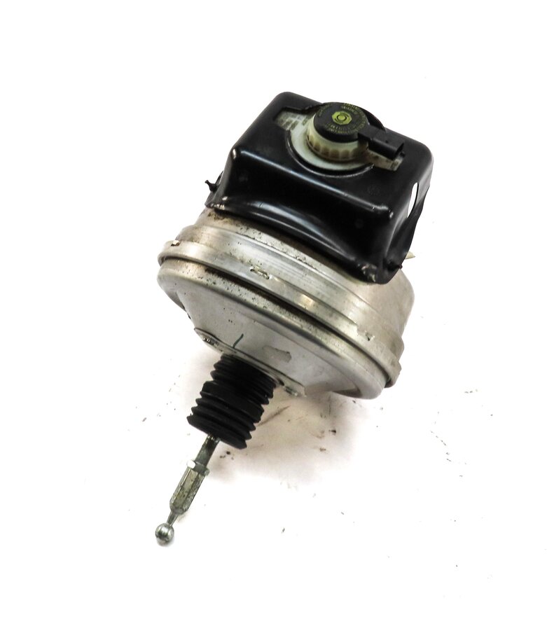 12-17 AUDI A4 S4 A5 S5 A6 S6 A7 S7 RS7 (C7 B8 8K 8T) BRAKE BOOSTER w/ CYLINDER