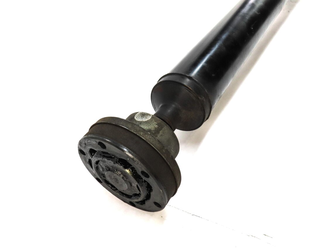 Thumbnail 4: 12-17 AUDI A6 A7 (C7 4G8) 2.0L / 3.0L REAR DRIVESHAFT DRIVELINE DRIVE LINE SHAFT