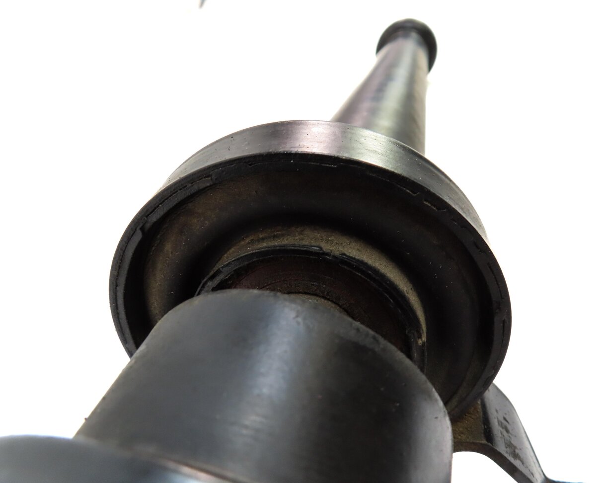 Thumbnail 7: 12-17 AUDI A6 A7 (C7 4G8) 2.0L / 3.0L REAR DRIVESHAFT DRIVELINE DRIVE LINE SHAFT