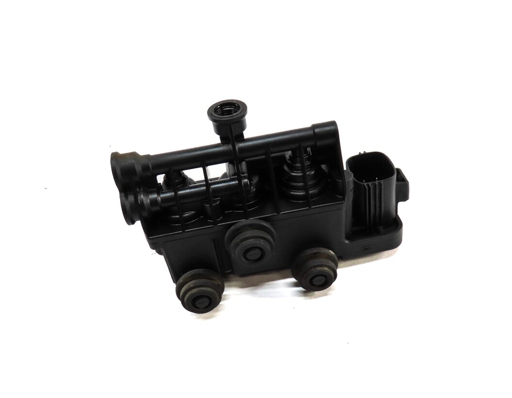 2006 LAND RANGE ROVER (L322) AIR SUSPENSION TRANSFER RELIEF VALVE RVH500060