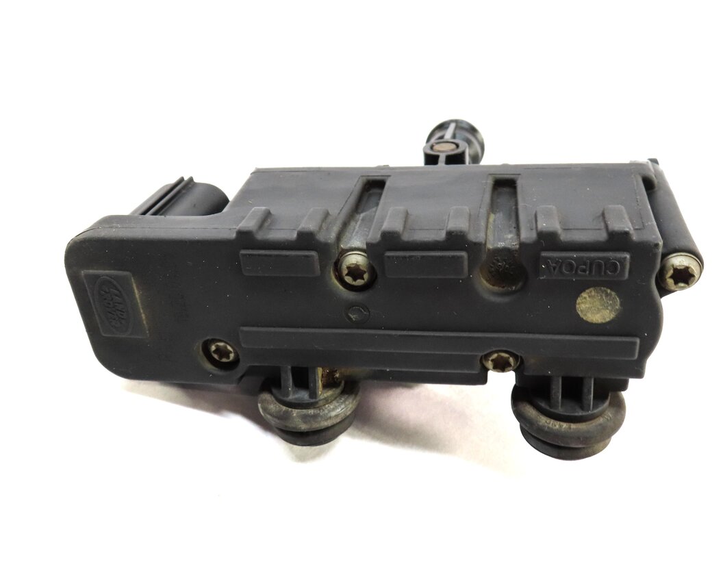 Thumbnail 4: 2006 LAND RANGE ROVER (L322) AIR SUSPENSION TRANSFER RELIEF VALVE RVH500060