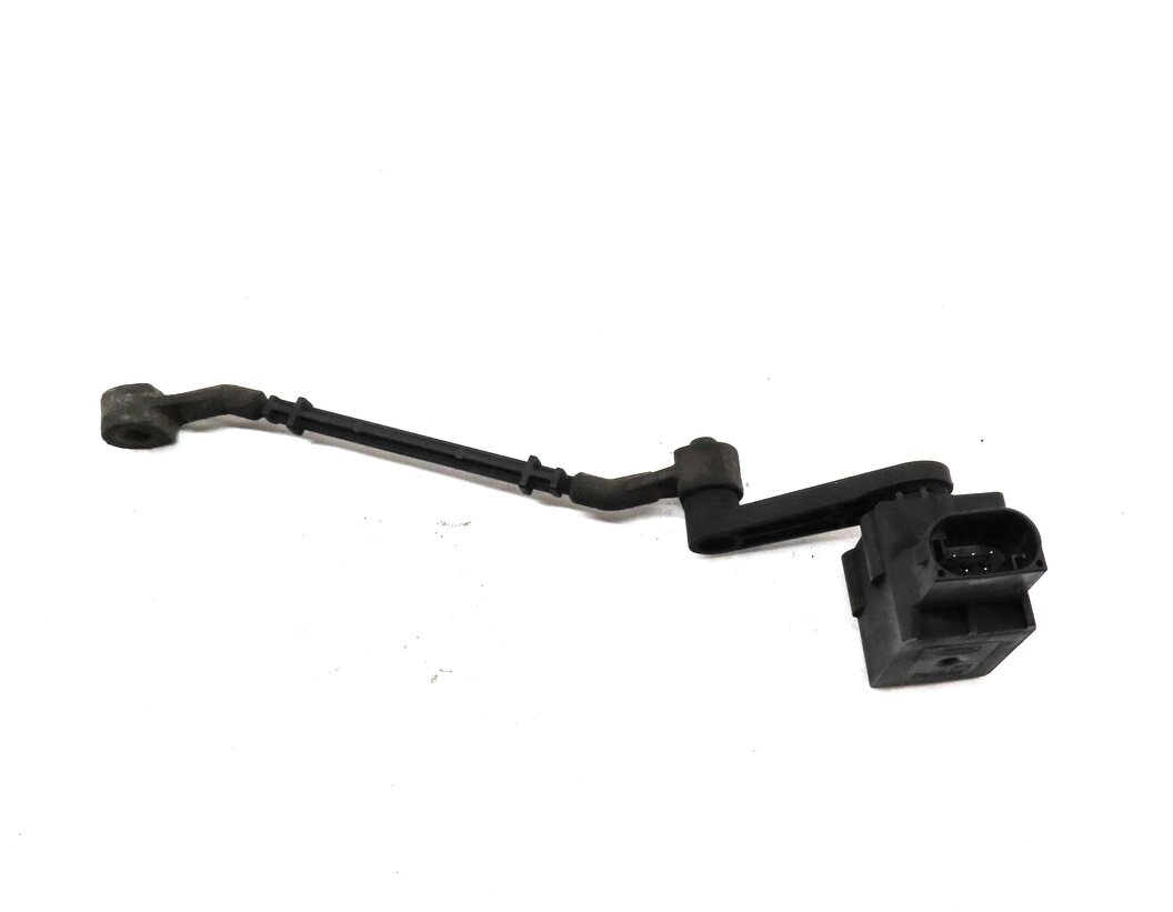 Thumbnail 3: 2006 LAND RANGE ROVER L322 FRONT RIGHT PASSENGER SUSPENSION HEIGHT LEVEL SENSOR