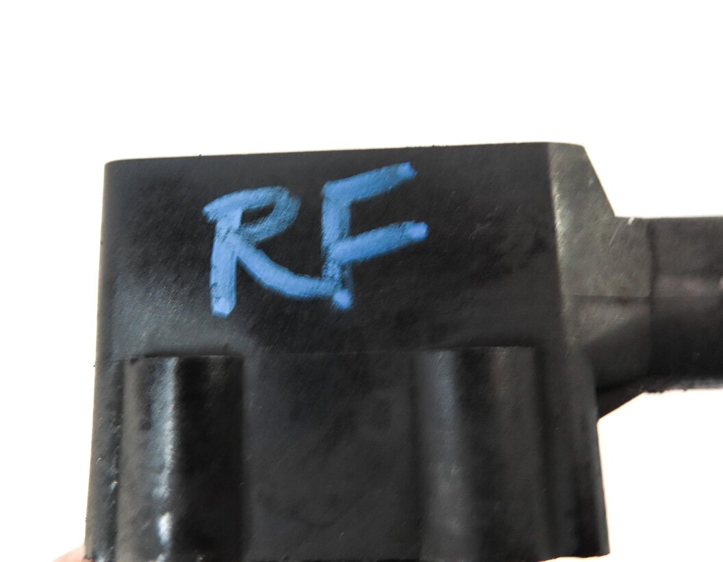 Thumbnail 4: 2006 LAND RANGE ROVER L322 FRONT RIGHT PASSENGER SUSPENSION HEIGHT LEVEL SENSOR
