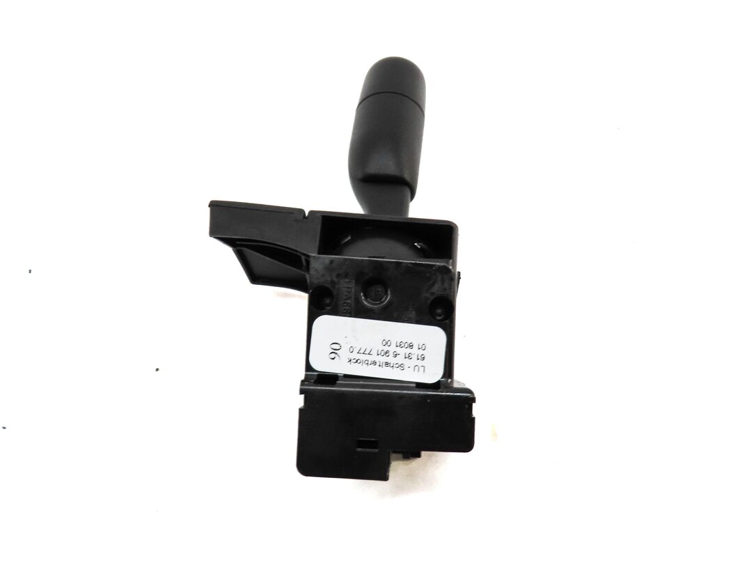 Thumbnail 4: 2006 LAND RANGE ROVER (L322) STEERING COLUMN WHEEL ADJUST ADJUSTMENT SWITCH