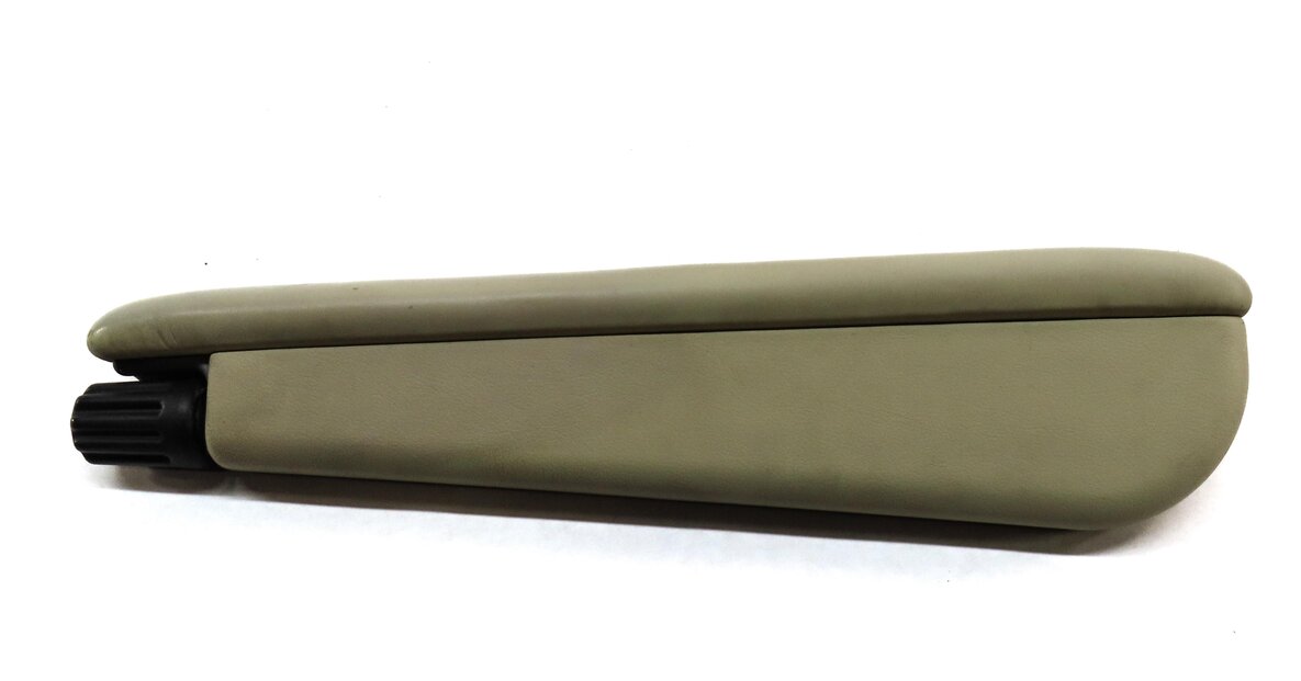 Thumbnail 4: 03-12 LAND RANGE ROVER (L322) FRONT RIGHT PASSENGER SEAT ARM REST (PARCHMENT)