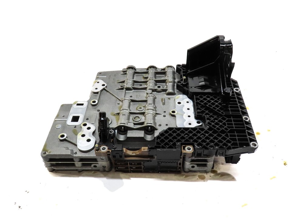 Thumbnail 4: 06-09 RANGE ROVER SPORT (L320 L322) 4.2L 6HP-26 AUTO TRANSMISSION VALVE BODY