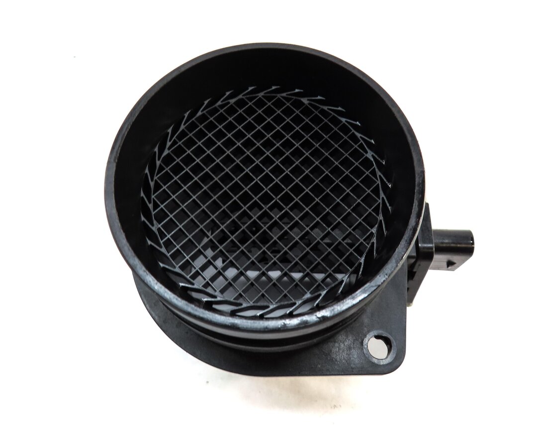 Thumbnail 3: 13-17 AUDI A4 A5 A6 Q3 Q5 (B8 8K 8T C7 8U 8R) 2.0L TURBO MASS AIR FLOW SENSOR