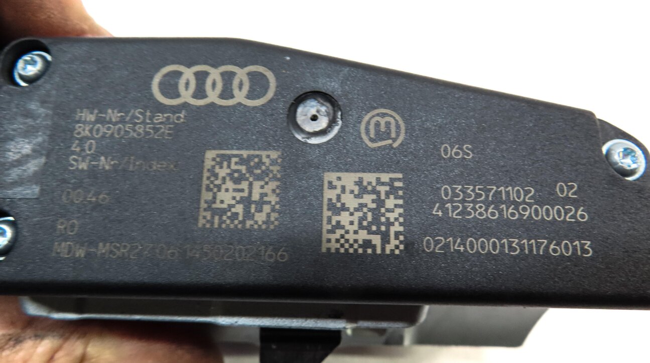 Thumbnail 10: 15 AUDI A4 B8 2.0L TURBO CAED ENGINE BODY SPEEDOMETER IMMOBILIZER MODULE KEY SET