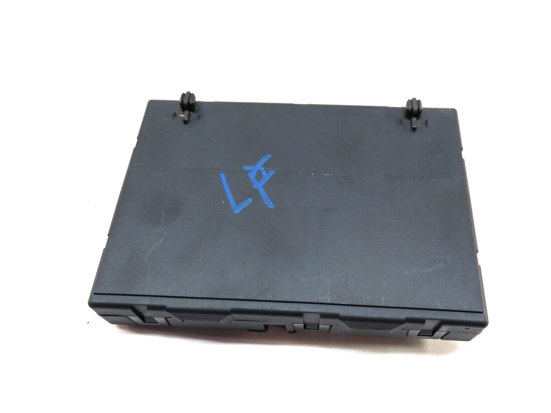 Thumbnail 2: 2015 AUDI S4 (B8 8K) FRONT LEFT DRIVER SEAT CONTROL MODULE 8K0959760D