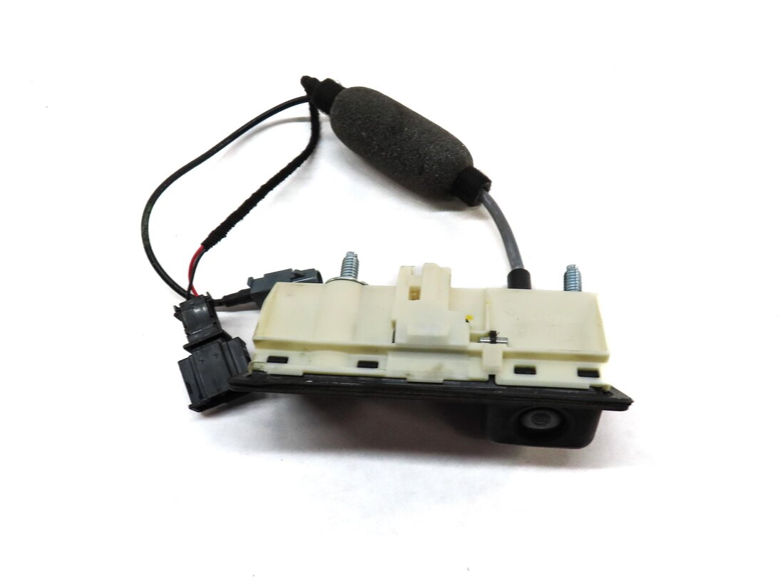 Thumbnail 4: 08-17 AUDI A3 S3 A4 S4 A5 S5 A7 Q5 (B8 8K 8T 8R 8V) REAR TRUNK HANDLE w/ CAMERA
