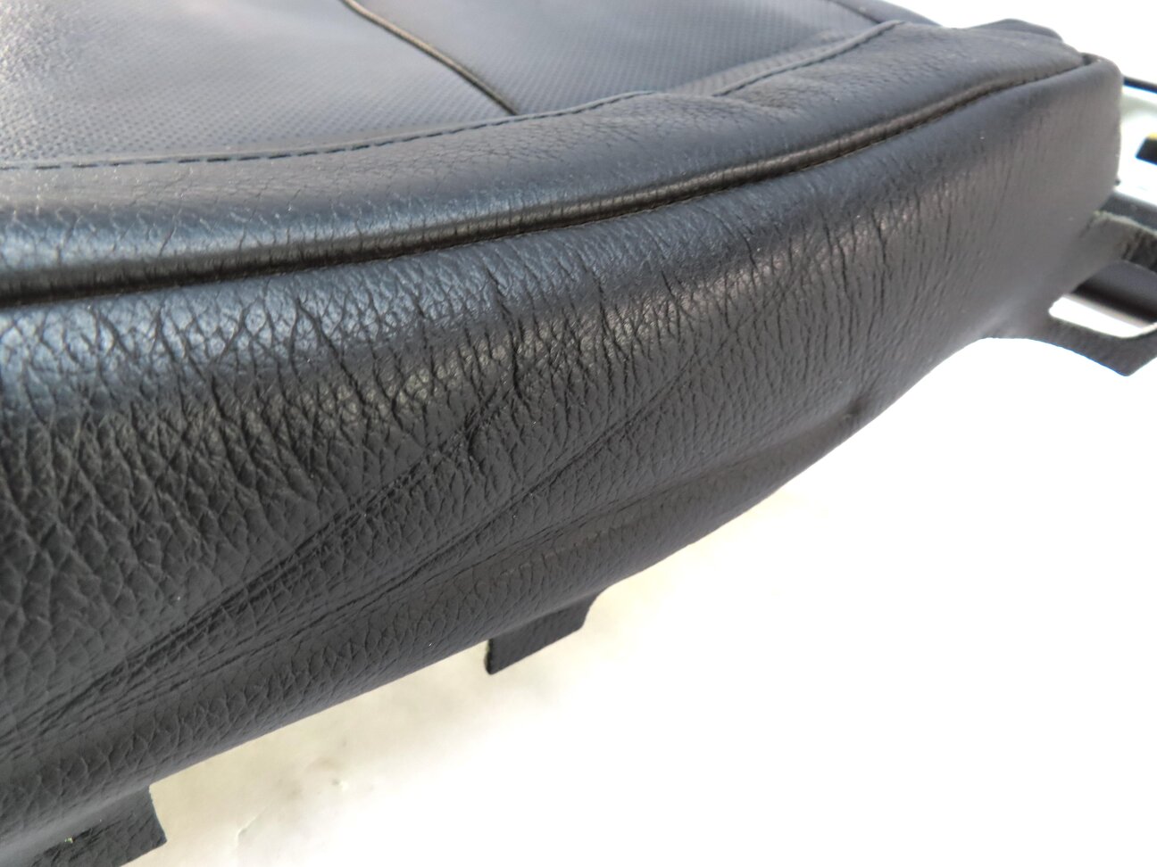 Thumbnail 9: 2013 BMW X6M ///M (E71) FRONT LEFT LOWER COMFORT HEATED VENT SEAT CUSHION BLACK