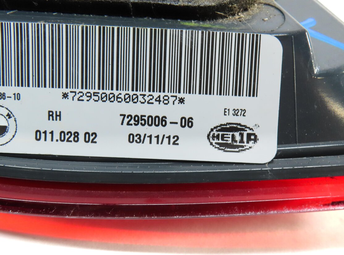 Thumbnail 5: 2013-2014 BMW X6 X6M (E71 E72) RIGHT PASSENGER REAR INNER TAILLIGHT LIGHT LAMP