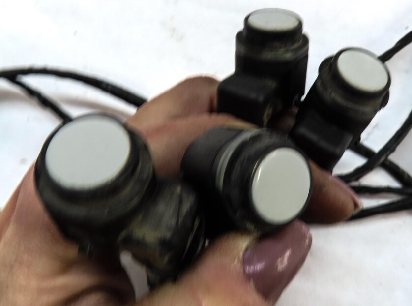 Thumbnail 5: 2013 BMW X6M ///M (E71) REAR PARK ASSIST PDC SENSOR SET4 (WHITE) w/ WIRE HARNESS