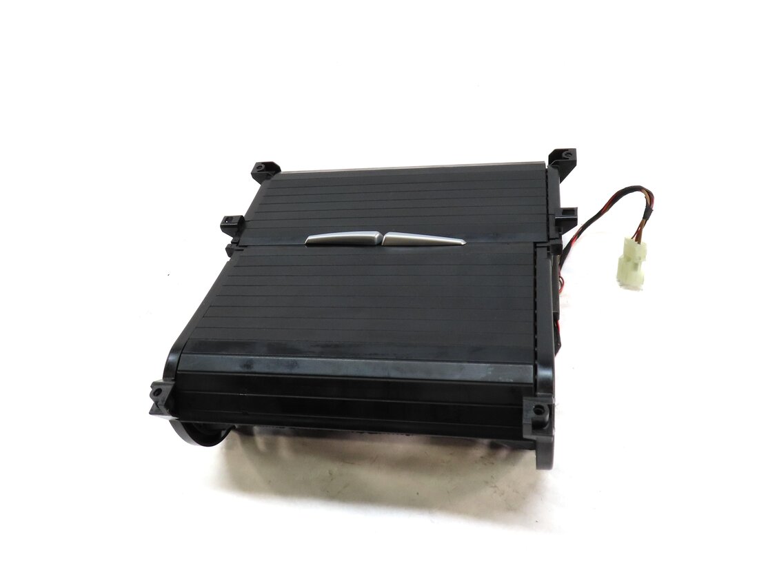 Thumbnail 3: 2013 BMW X6M ///M (E71) FRONT CENTER CONSOLE CUPHOLDER w/ ROLL TOP (BLACK)