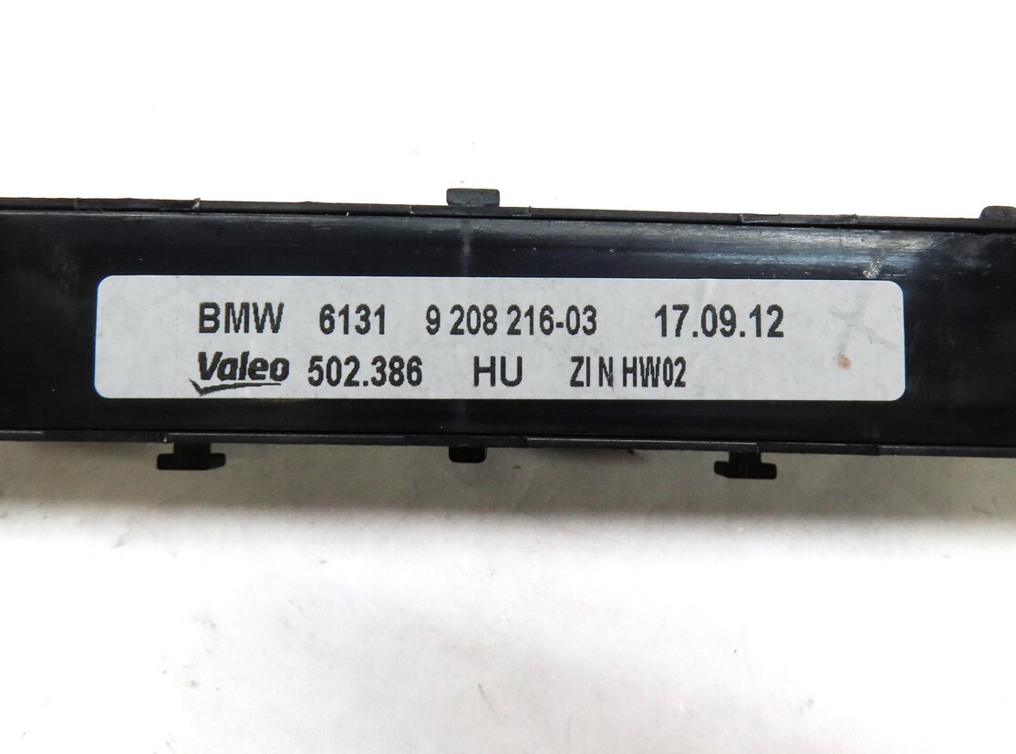 Thumbnail 5: 2013 BMW X6M ///M (E71) PARK DISTANCE MASSAGE HILL PDC TRUNK SWITCH BUTTON PANEL