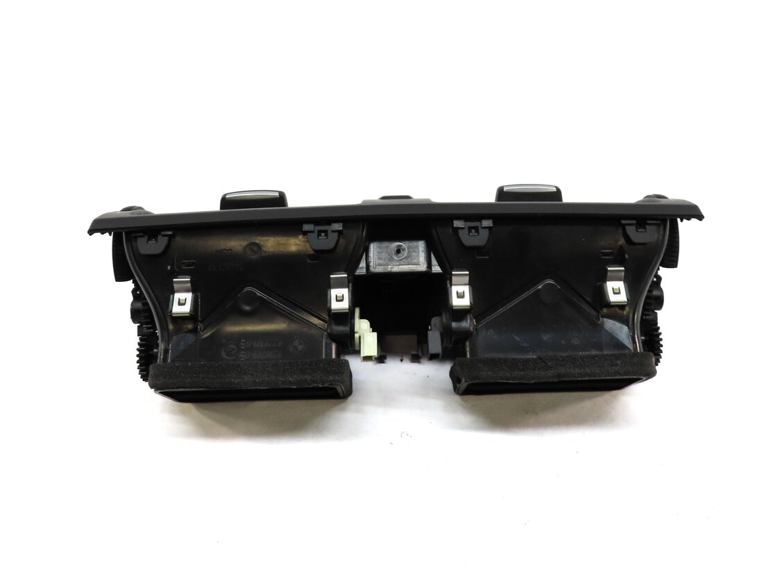 Thumbnail 3: 2013 BMW X6M ///M (E71) FRONT CENTER DASH DASHBOARD HVAC A/C HEATER AIR VENT