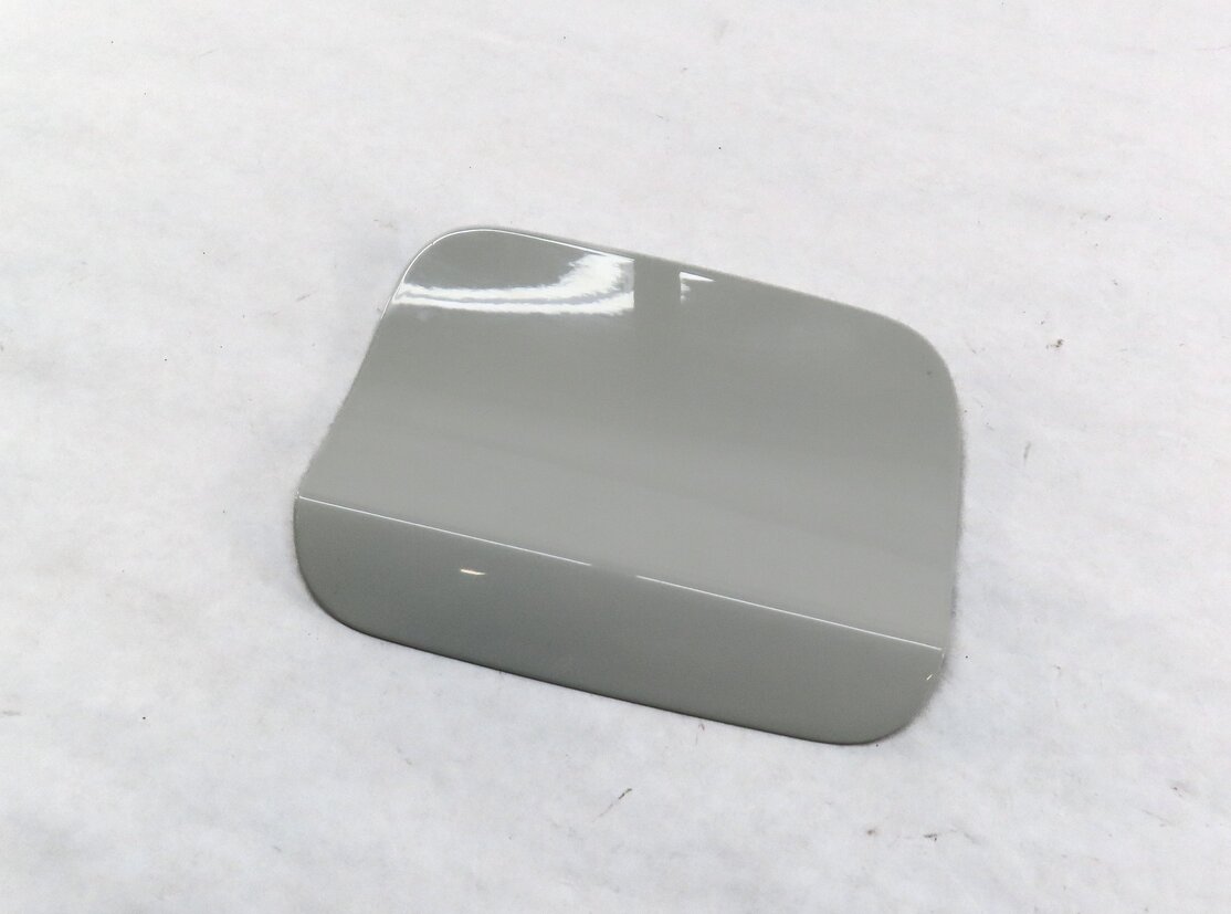 2013 BMW X6M ///M (E71) FUEL TANK DOOR (ALPINE WHITE 3) 51172147588