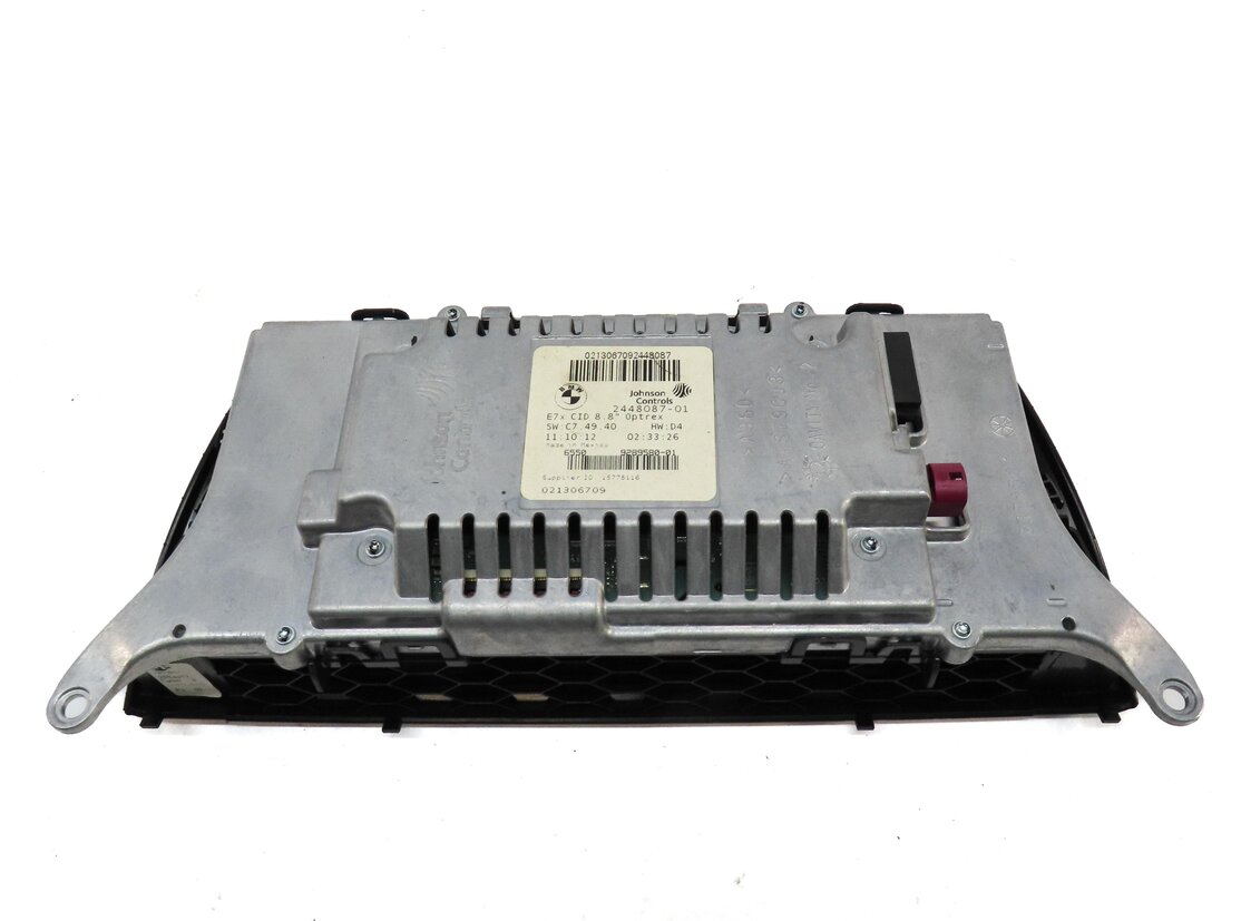 Thumbnail 6: 10-14 X5 X5M X6 X6M (E70 E71 E72) 8.8" FRONT GPS NAVIGATION MEDIA DISPLAY SCREEN